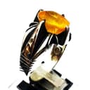 انگشتر مردانه عقیق زرد یمنی با رکاب تک چنگ زبرجد SG-174