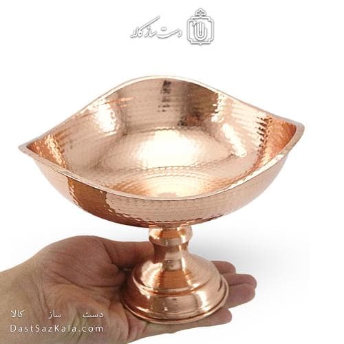 شکلات خوری مسی پایه دار زنجان مدل سه گوش 19سانتی کد AH-24